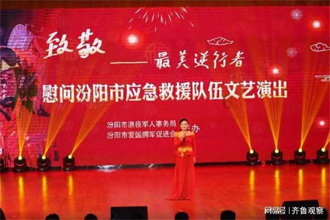 甜美奥莉吃甜点