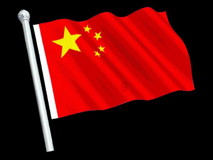 戍边21年老兵光荣退伍戴满身军功章归家!致敬!