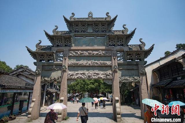 反串演员 李玉刚